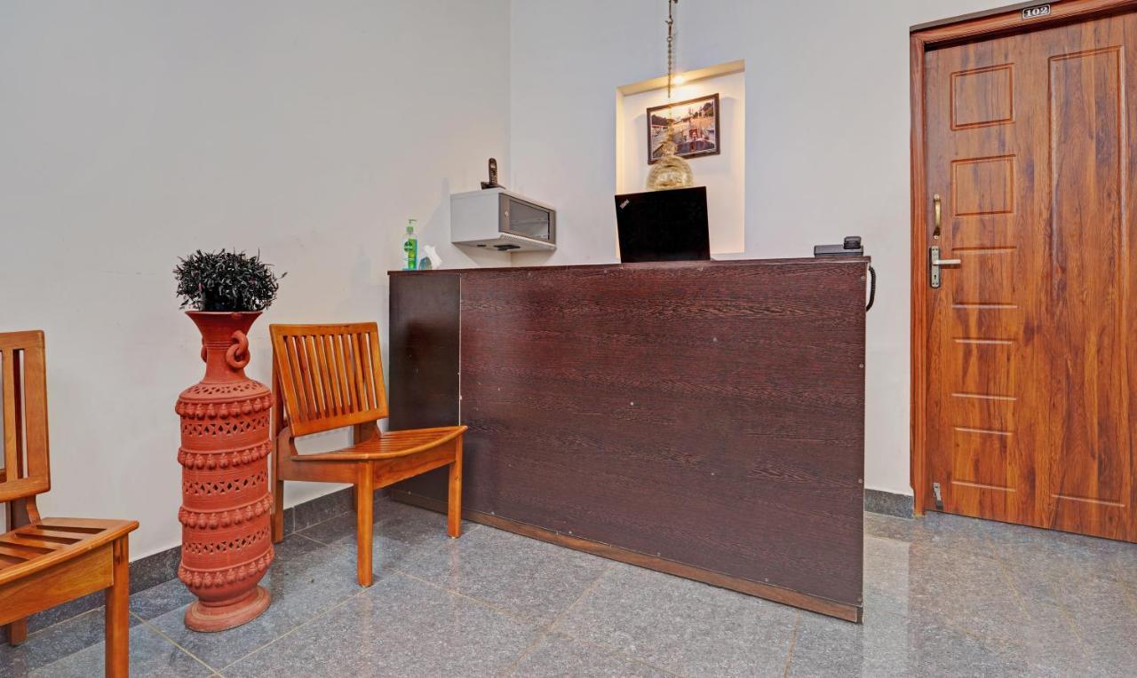 Treebo Alaka Rester Homestay 马迪凯里 外观 照片