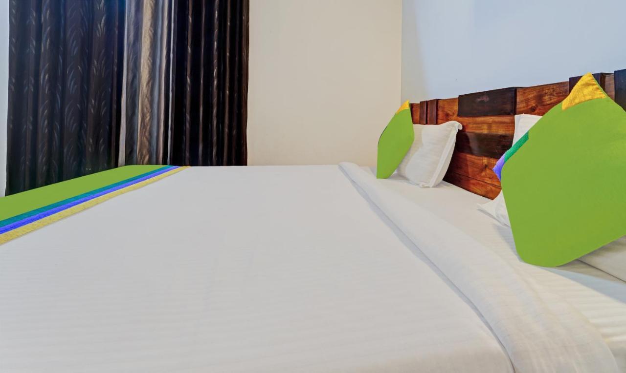 Treebo Alaka Rester Homestay 马迪凯里 外观 照片