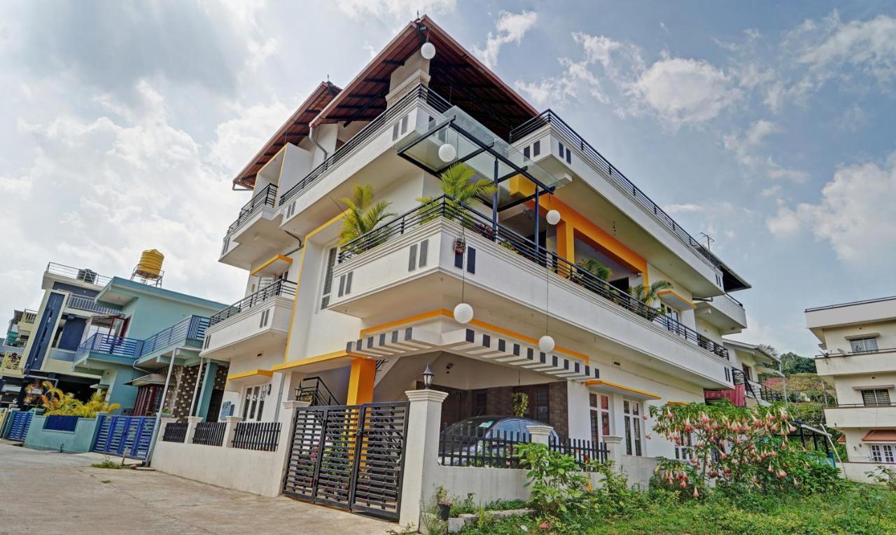 Treebo Alaka Rester Homestay 马迪凯里 外观 照片